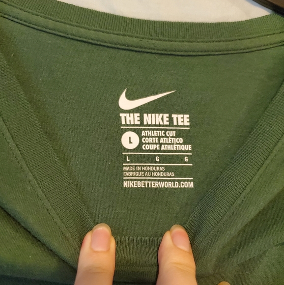 NWOT Dark Green Nike Long Sleeved T Shirt - Picture 2 of 2